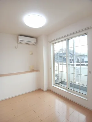 のマンスリーマンション・ウィークリーマンション「コリーヌ．Ｍ　Ａ 204・洋室(No.1261115)」メイン画像