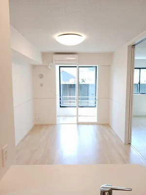 のマンスリーマンション・ウィークリーマンション「Ｒ．Ｎ．Ｐ　レジデンス　Ⅰ 102・洋室(No.1261205)」メイン画像