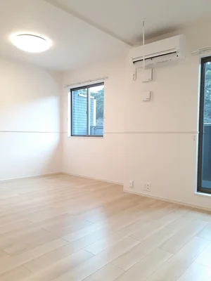 鹿児島県のマンスリーマンション・ウィークリーマンション「ララ・フィオーレ　Ⅰ 202・洋室(No.1261303)」メイン画像