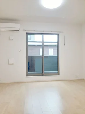 のマンスリーマンション・ウィークリーマンション「ベルフィオーレ草薙 206・洋室(No.1261318)」メイン画像