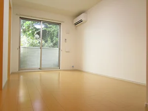 のマンスリーマンション・ウィークリーマンション「ラグナヒルズ　Ｃ 103・洋室(No.1261361)」メイン画像