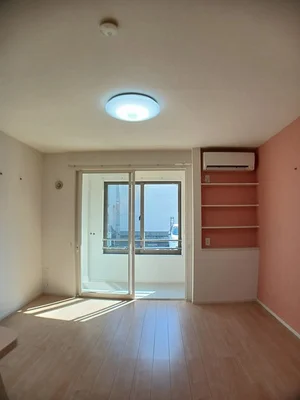 新潟県のマンスリーマンション・ウィークリーマンション「ヴィオラ　Ⅲ 101・洋室(No.1261396)」メイン画像