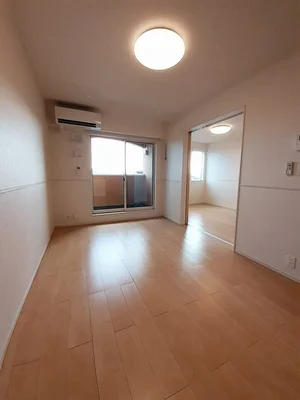 のマンスリーマンション・ウィークリーマンション「悠　Ⅱ 202・洋室(No.1261398)」メイン画像