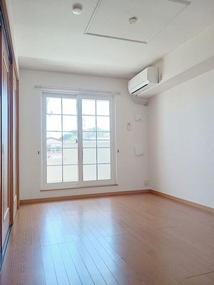静岡県のマンスリーマンション・ウィークリーマンション「ヴィラ・プリムローズ上力 202・洋室(No.1261408)」メイン画像