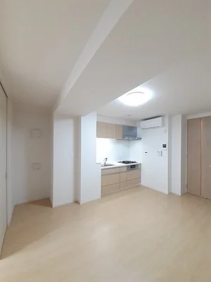 共立女子大学神田一ツ橋キャンパス本館周辺のマンスリーマンション・ウィークリーマンション「サリックス浅草 502・洋室(No.1261422)」メイン画像