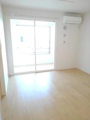 香川県のマンスリーマンション・ウィークリーマンション「オーロラ　アークＥ 101・洋室(No.1261443)」メイン画像