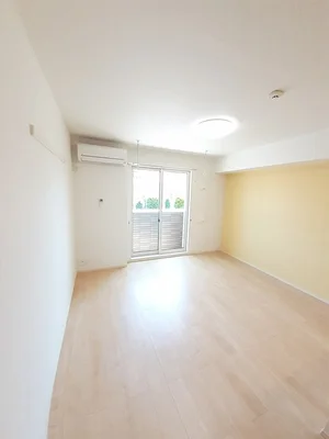 岡山県のマンスリーマンション・ウィークリーマンション「バーミー　ブリーゼ 105・洋室(No.1261459)」メイン画像