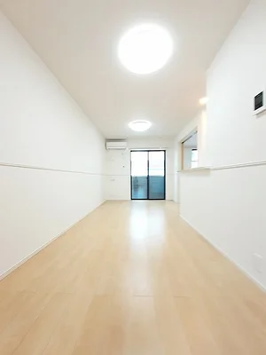 愛媛県のマンスリーマンション・ウィークリーマンション「グレースガーデン南高下Ⅰ 203・洋室(No.1261460)」メイン画像