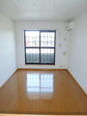 福岡県のマンスリーマンション・ウィークリーマンション「ラシ－ヌ大刀洗弐番館 204・洋室(No.1261501)」メイン画像