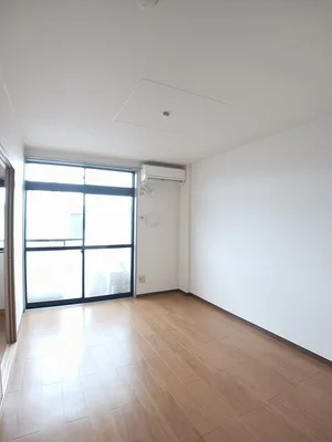 のマンスリーマンション・ウィークリーマンション「ミューズ松本Ⅴ 202・洋室(No.1261559)」メイン画像