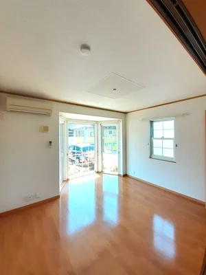 のマンスリーマンション・ウィークリーマンション「ヴァルトブリーゼ　Ａ 103・洋室(No.1261561)」メイン画像