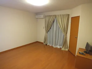 八街駅（千葉県）のマンスリーマンション・ウィークリーマンション「レオパレスモンテクリスト 203(No.1261605)」メイン画像