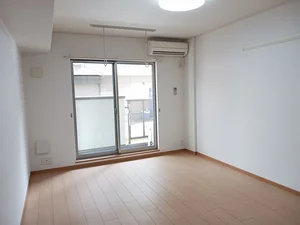 のマンスリーマンション・ウィークリーマンション「サンハイム武里 102・洋室(No.1261661)」メイン画像