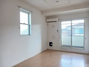 のマンスリーマンション・ウィークリーマンション「シンフォニーＡ 204・洋室(No.1261680)」メイン画像