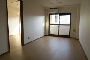 のマンスリーマンション・ウィークリーマンション「ロジュマン　コシノハラ 304・和室(No.1261702)」メイン画像