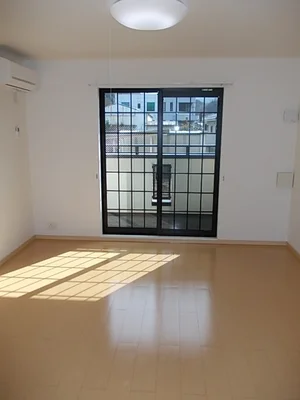 のマンスリーマンション・ウィークリーマンション「ラフレシール 101・洋室(No.1261704)」メイン画像