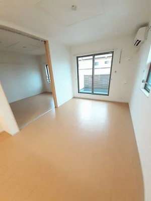 阿漕駅（三重県）のマンスリーマンション・ウィークリーマンション「ナリッシュ　ドゥ 203・洋室(No.1261776)」メイン画像