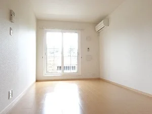 のマンスリーマンション・ウィークリーマンション「メゾン　ド　プチモア 203・洋室(No.1261878)」メイン画像