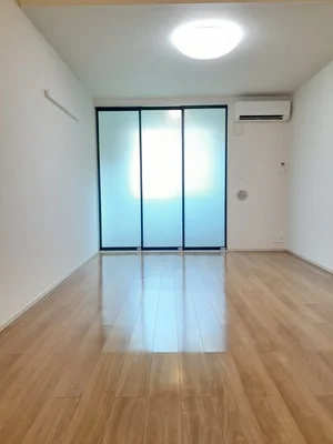 のマンスリーマンション・ウィークリーマンション「アン・ジェルメ 203・洋室(No.1262171)」メイン画像