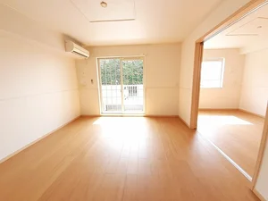 のマンスリーマンション・ウィークリーマンション「マーヴェラス　ヴィラ　Ｄ棟 102・洋室(No.1262316)」メイン画像