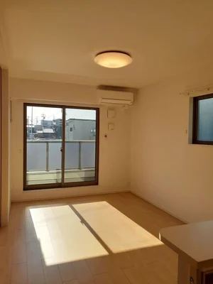 のマンスリーマンション・ウィークリーマンション「トレノ　カーサ　Ⅰ 201・洋室(No.1262441)」メイン画像