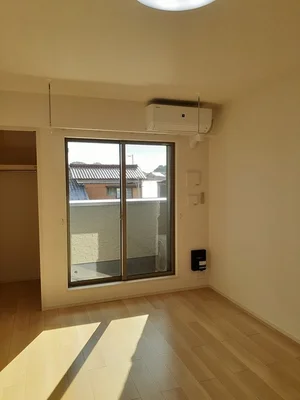 西日野駅（三重県）のマンスリーマンション・ウィークリーマンション「プラムツリー 202・洋室(No.1262454)」メイン画像