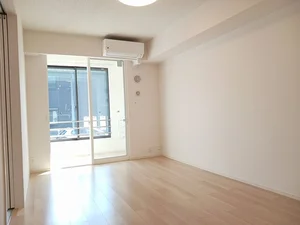 のマンスリーマンション・ウィークリーマンション「カーサ　ウーノ　グランデ 105・洋室(No.1262463)」メイン画像