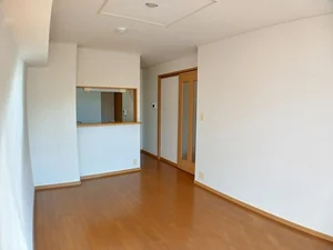 のマンスリーマンション・ウィークリーマンション「アン・ソレイエ・ジャルダン 202・洋室(No.1262471)」メイン画像