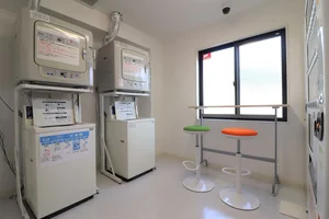 お部屋に洗濯機はありますが、共用部の乾燥機もおすすめです！！