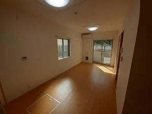 のマンスリーマンション・ウィークリーマンション「ヴィラ　ノ－ブル　ウエスト 105・洋室(No.1262539)」メイン画像