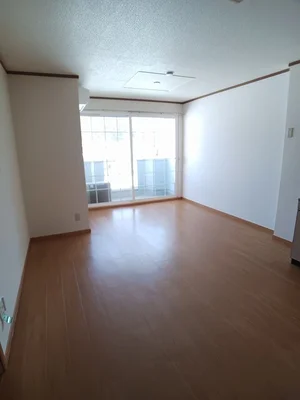 のマンスリーマンション・ウィークリーマンション「ソレアードコヤマ 201・洋室(No.1262548)」メイン画像