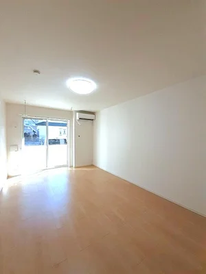 香川県のマンスリーマンション・ウィークリーマンション「ボヌール　レイワＢ 102・洋室(No.1262581)」メイン画像