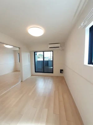 のマンスリーマンション・ウィークリーマンション「雅　Ｂ棟 204・洋室(No.1262658)」メイン画像