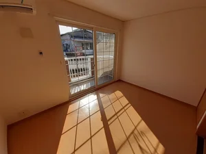 のマンスリーマンション・ウィークリーマンション「リバーサイド御笠 102・洋室(No.1262692)」メイン画像