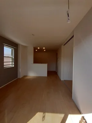 のマンスリーマンション・ウィークリーマンション「プレジール　Ⅰ 201・洋室(No.1262773)」メイン画像