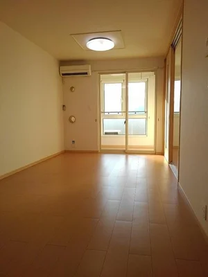 のマンスリーマンション・ウィークリーマンション「マーヴェラスＫⅡＹ 201・洋室(No.1262842)」メイン画像