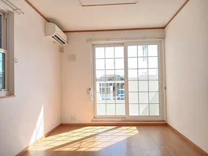 指宿市のマンスリーマンション・ウィークリーマンション「サン・ブリーズ 104・洋室(No.1262904)」メイン画像