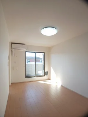 富士市のマンスリーマンション・ウィークリーマンション「コートヤードⅣ 205・洋室(No.1263039)」メイン画像