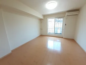 のマンスリーマンション・ウィークリーマンション「レーベン　スクエア　Ⅱ号館 102・洋室(No.1263095)」メイン画像