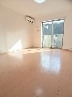 のマンスリーマンション・ウィークリーマンション「ニュー　ラベリー・サイルⅡ 102・洋室(No.1263096)」メイン画像