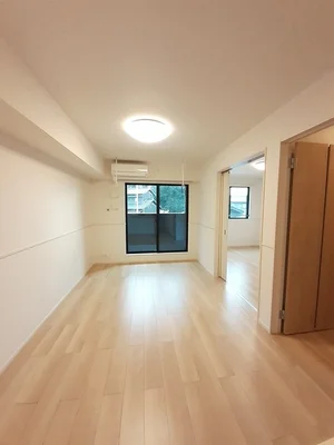 のマンスリーマンション・ウィークリーマンション「ラヴィベールアイ　Ⅱ 202・洋室(No.1263172)」メイン画像