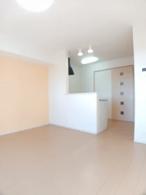 のマンスリーマンション・ウィークリーマンション「ゼファー桜木 205・洋室(No.1263222)」メイン画像