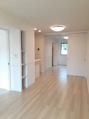 のマンスリーマンション・ウィークリーマンション「ベラ　ヴィータ 104・洋室(No.1263226)」メイン画像