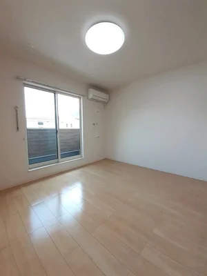 岡山県のマンスリーマンション・ウィークリーマンション「ラ・カーサ・フェリーチェ 201・洋室(No.1263829)」メイン画像