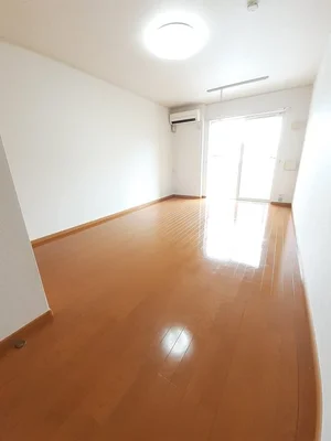 周防花岡駅（山口県）のマンスリーマンション・ウィークリーマンション「鈴蘭館Ⅱ 103・洋室(No.1263862)」メイン画像