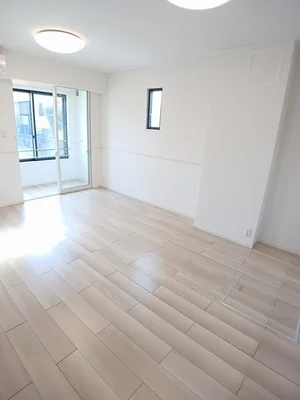 のマンスリーマンション・ウィークリーマンション「ｃｏｚｙ　ｃｏｕｒｔ　末武中 104・洋室(No.1263868)」メイン画像