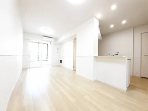 岐阜県のマンスリーマンション・ウィークリーマンション「ＨａＬｕ（ハル） 103・洋室(No.1264148)」メイン画像