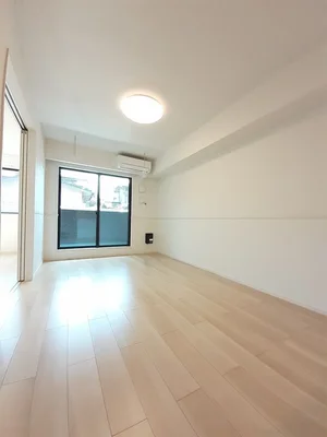 のマンスリーマンション・ウィークリーマンション「ＳＵＮ１６笠岡Ⅱ 203・洋室(No.1264159)」メイン画像