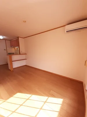 のマンスリーマンション・ウィークリーマンション「アンソレイエメゾンＡ 203・洋室(No.1264161)」メイン画像