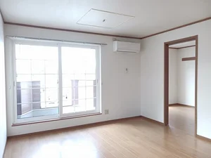 のマンスリーマンション・ウィークリーマンション「ティンカーベル 203・洋室(No.1264370)」メイン画像